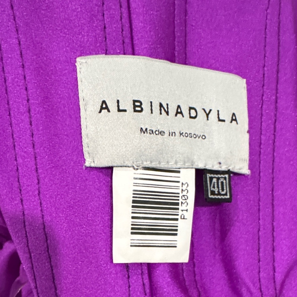 Strapless Magenta Gown never worn - Picture 4 of 6